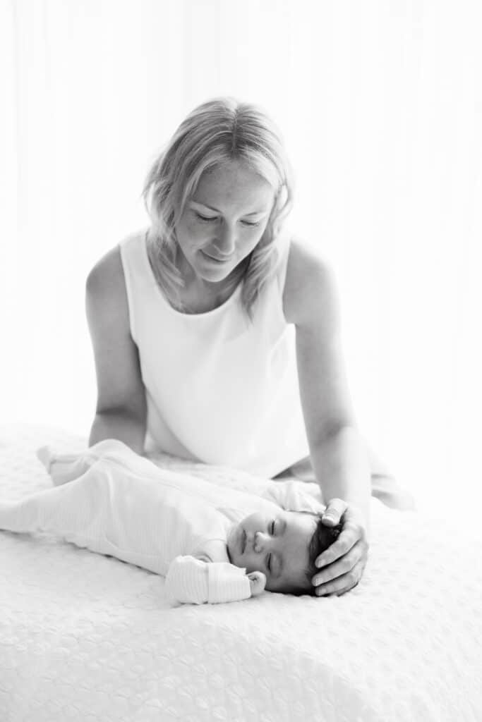 calm baby movement colic support mothers sleep whisperer dr. carrie nisbet